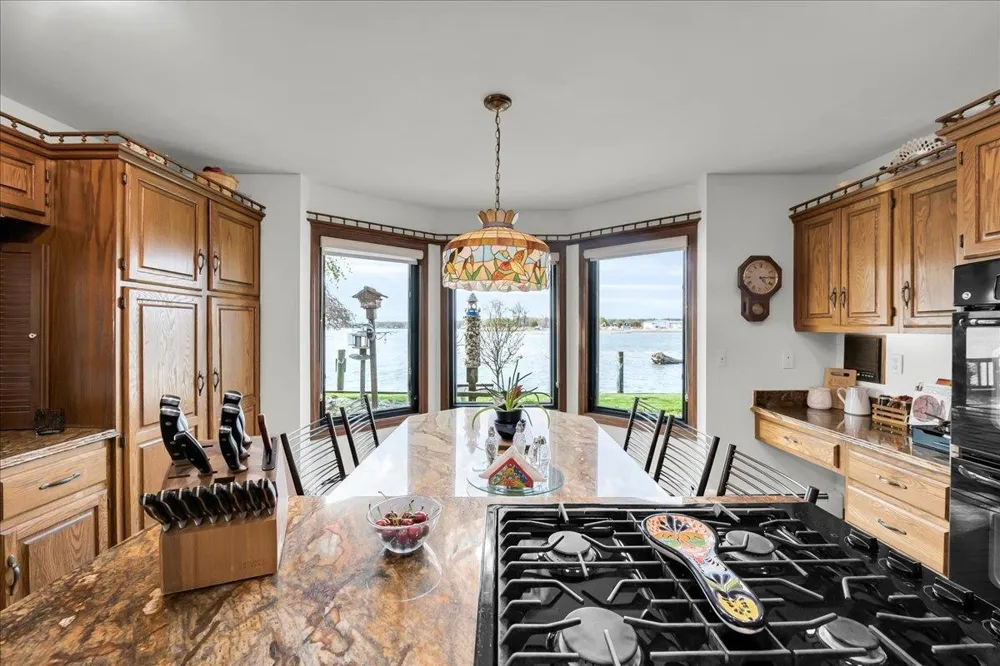 523 Lathrop Avenue Algonac City, MI 48001