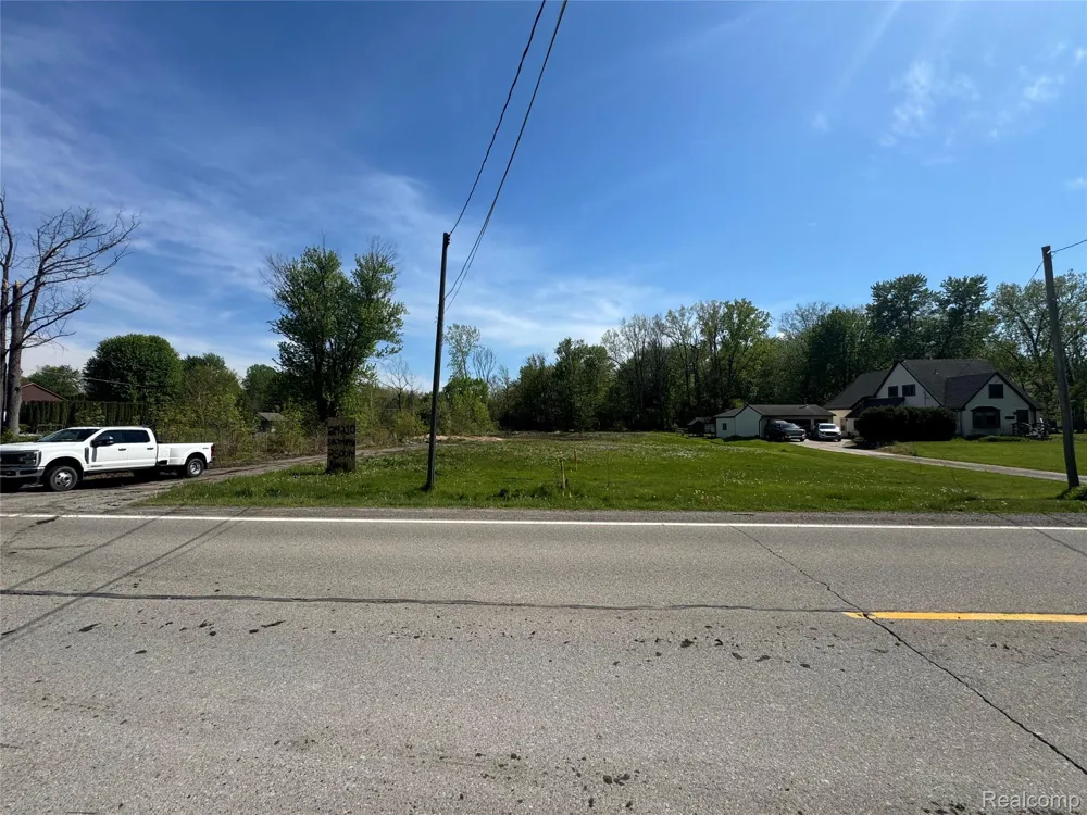 24210 24 Mile Road Macomb Township, MI 48042