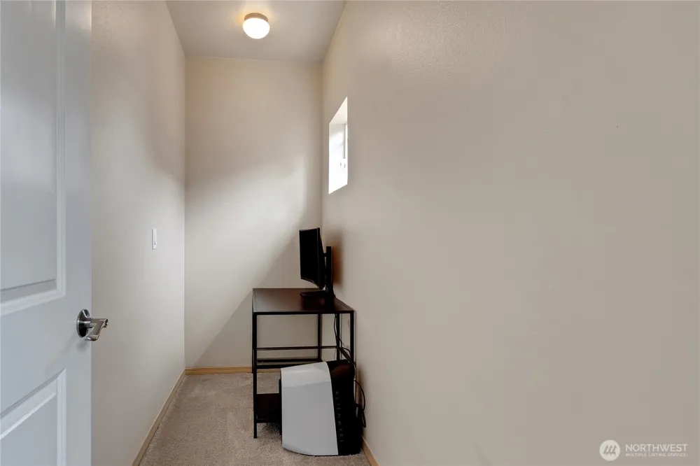 6516 127th Street Ct E Puyallup, WA 98373