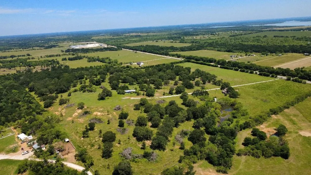2041 Fm 933 Aquilla, TX 76622