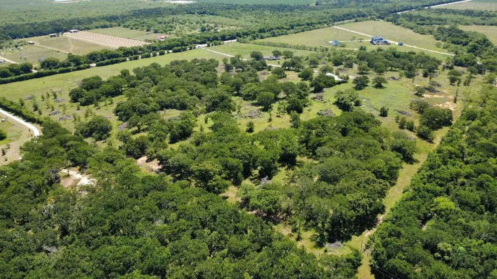 2041 Fm 933 Aquilla, TX 76622