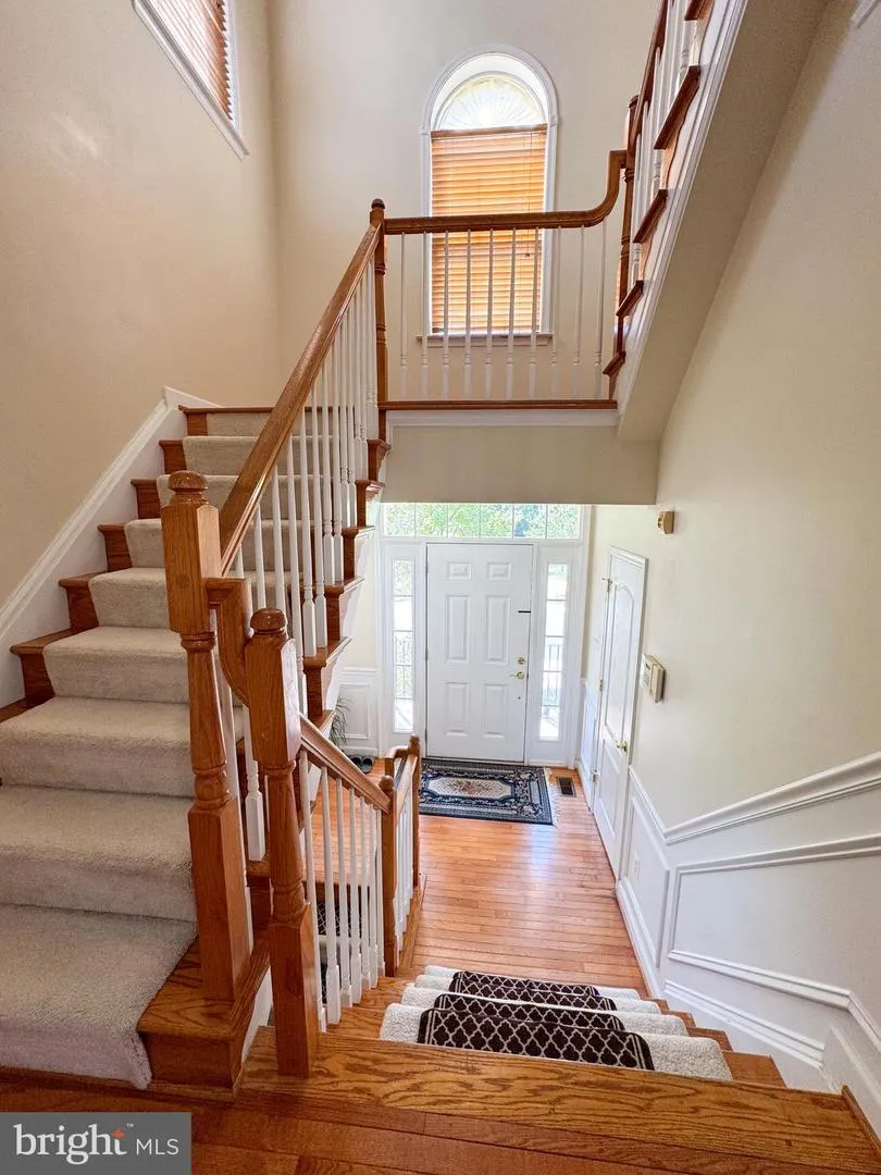 198 HIDDEN FOREST COURT Gaithersburg, MD 20877