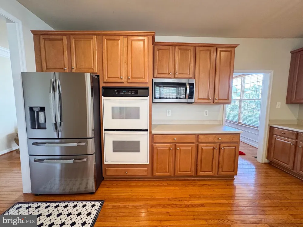 198 HIDDEN FOREST COURT Gaithersburg, MD 20877