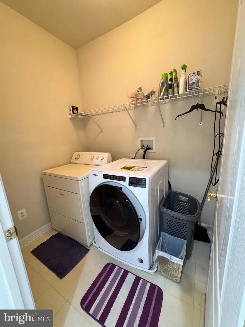 198 HIDDEN FOREST COURT Gaithersburg, MD 20877