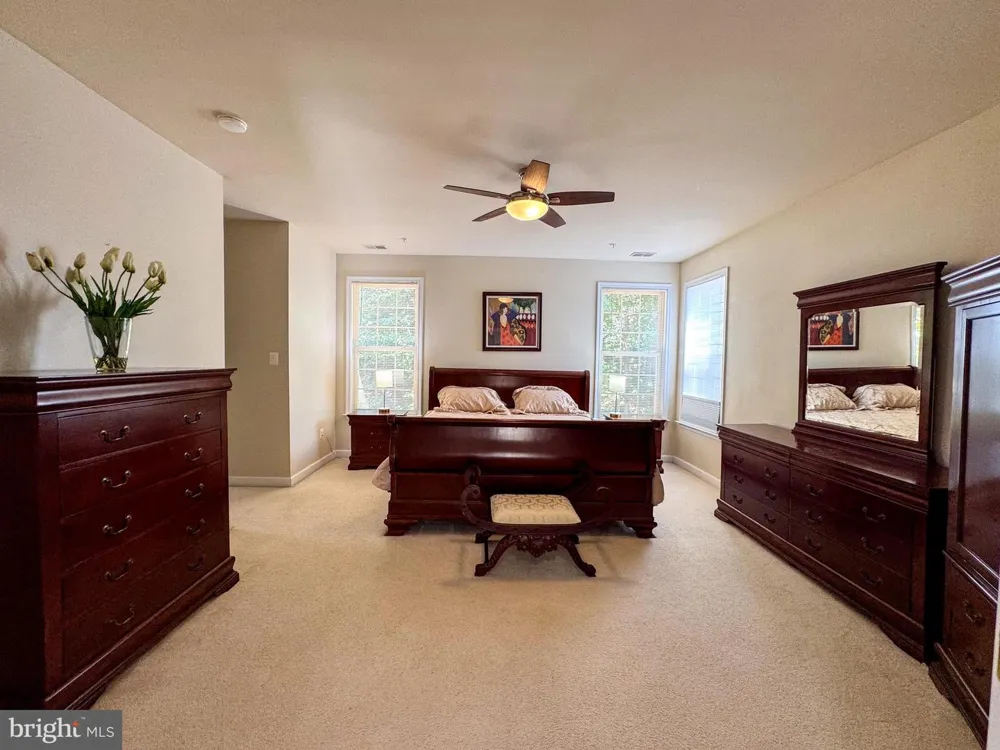 198 HIDDEN FOREST COURT Gaithersburg, MD 20877