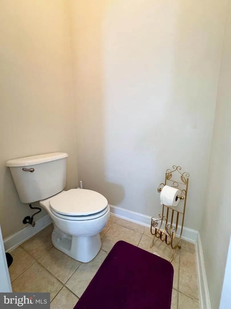 198 HIDDEN FOREST COURT Gaithersburg, MD 20877