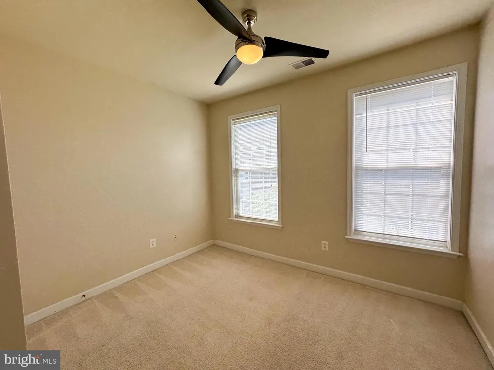 198 HIDDEN FOREST COURT Gaithersburg, MD 20877