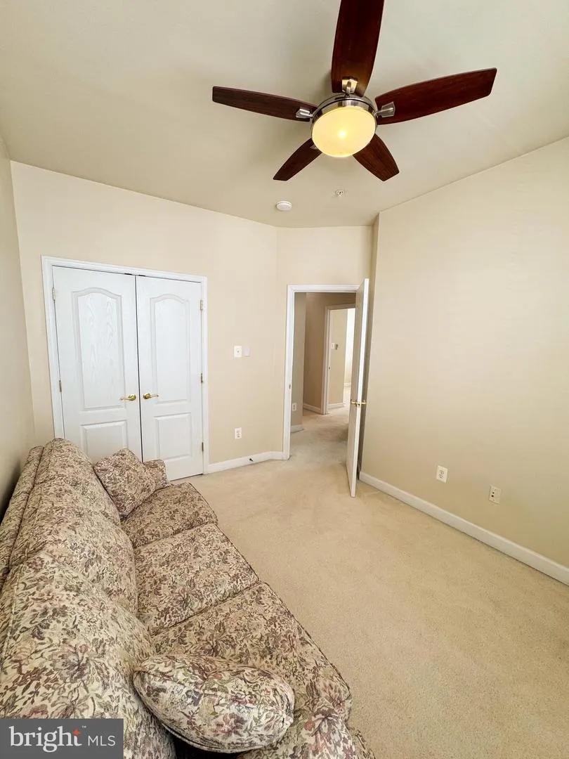 198 HIDDEN FOREST COURT Gaithersburg, MD 20877