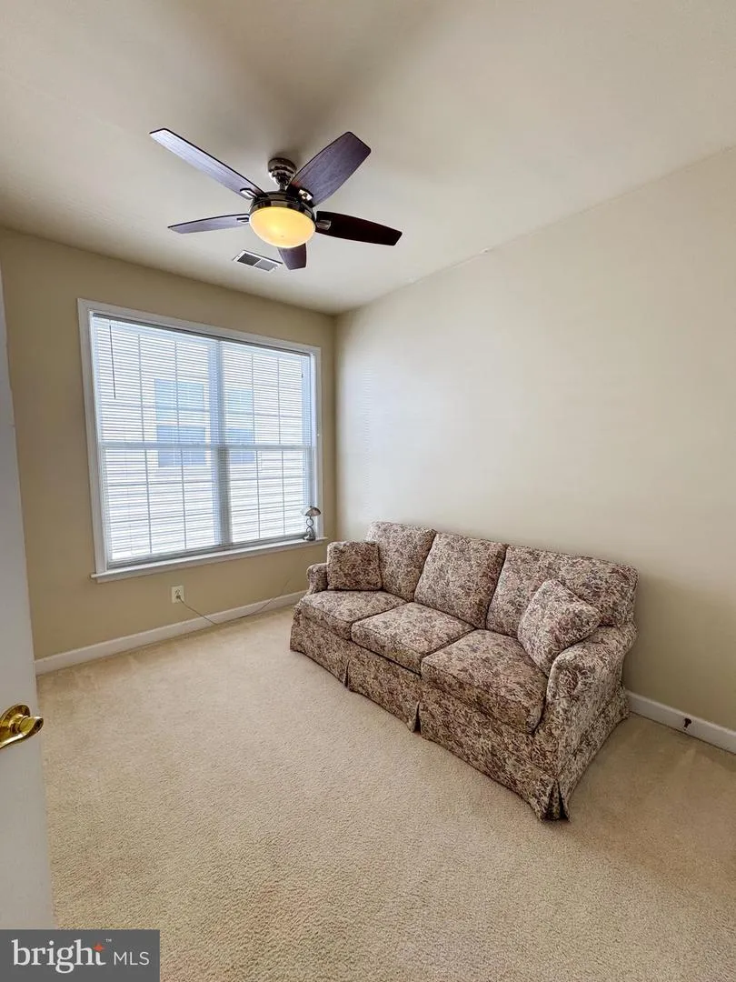 198 HIDDEN FOREST COURT Gaithersburg, MD 20877