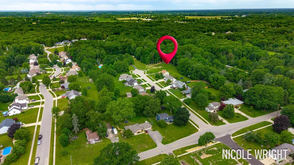 4089 Mission Street NW Grand Rapids, MI 49534