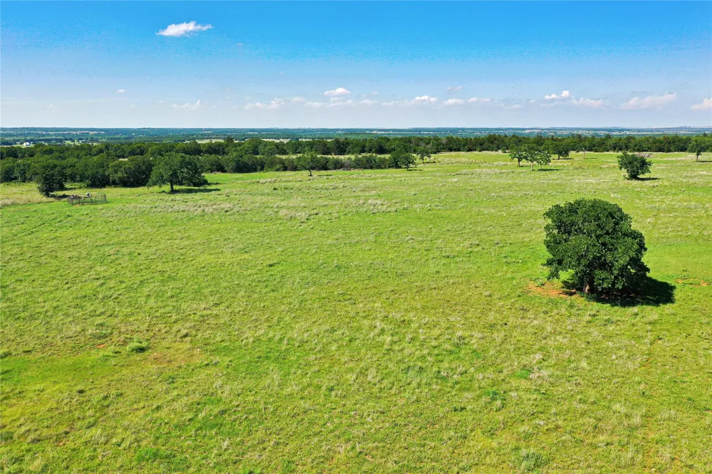 136 FM 2127 Bowie, TX 76230