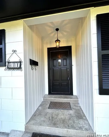 841 Laurel St Uvalde, TX 78801