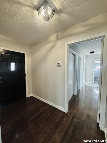 841 Laurel St Uvalde, TX 78801
