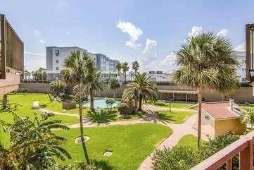 9520 Seawall Boulevard #225