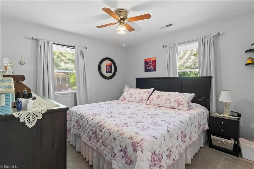 224 Delaware Avenue Mount Airy, NC 27030