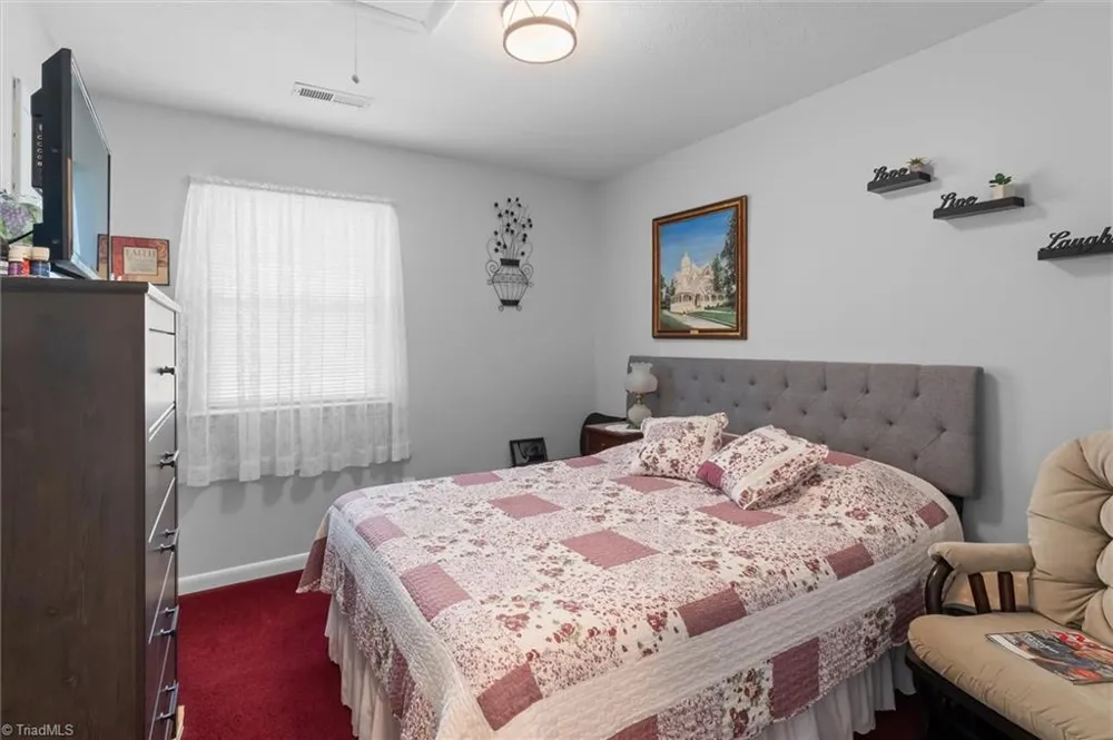 224 Delaware Avenue Mount Airy, NC 27030