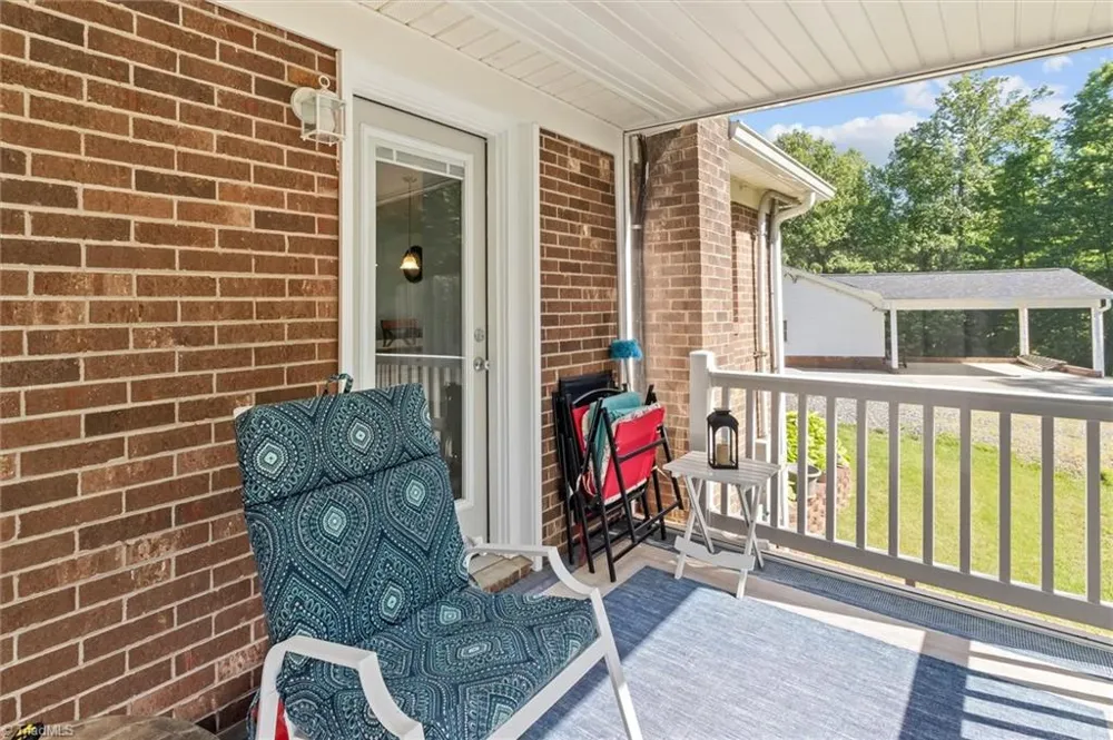 224 Delaware Avenue Mount Airy, NC 27030