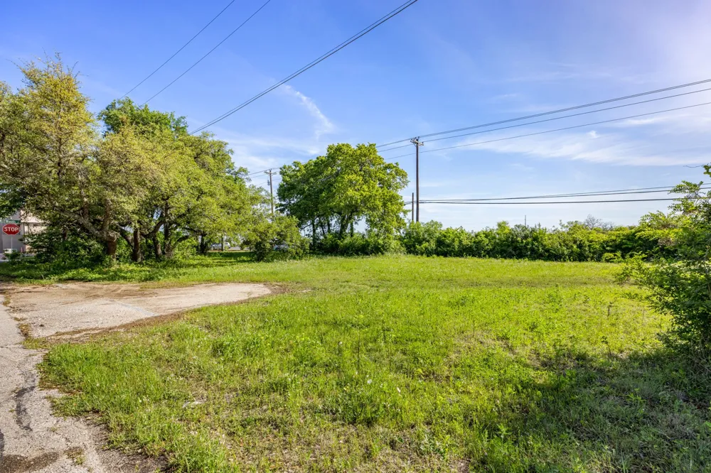 2704 Poplar Lane Cedar Park, TX 78613