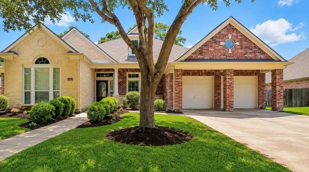 15923 Maple Shores Drive Houston, TX 77044