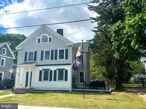 608 MARKET STREET