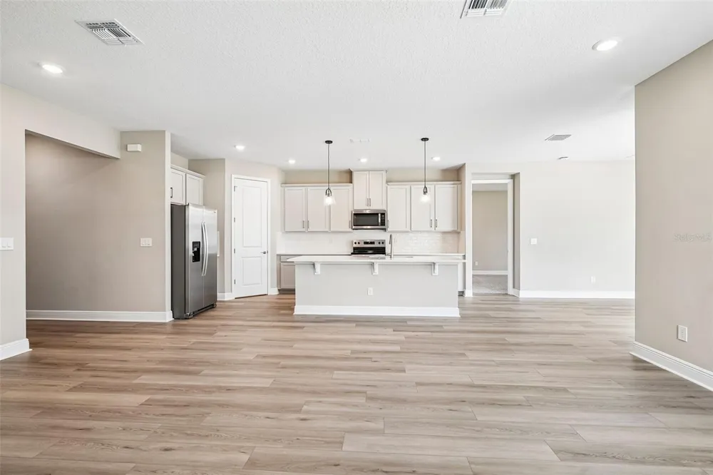 1004 BRITISH CIRCLE Daytona Beach, FL 32124