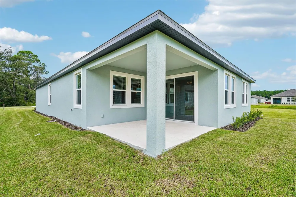1004 BRITISH CIRCLE Daytona Beach, FL 32124