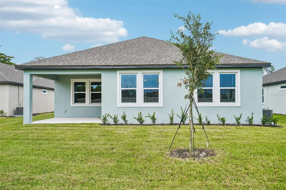 1004 BRITISH CIRCLE Daytona Beach, FL 32124