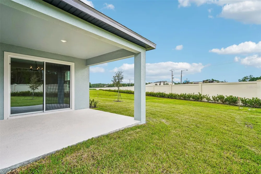 1004 BRITISH CIRCLE Daytona Beach, FL 32124