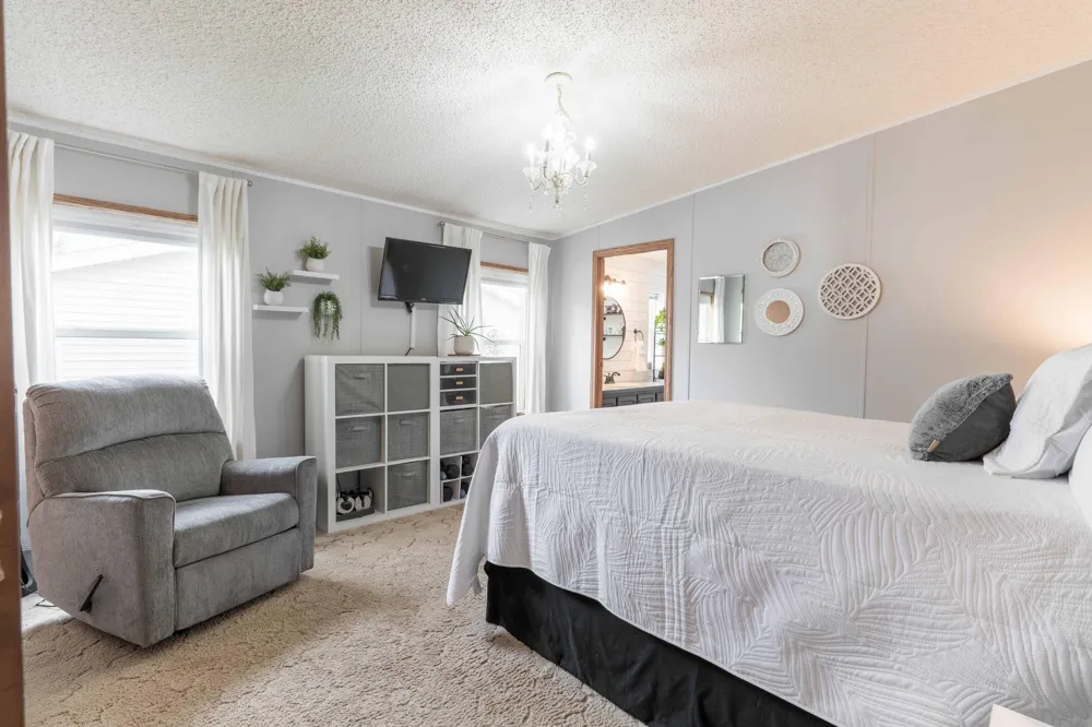 211 E Central Avenue Clitherall, MN 56524