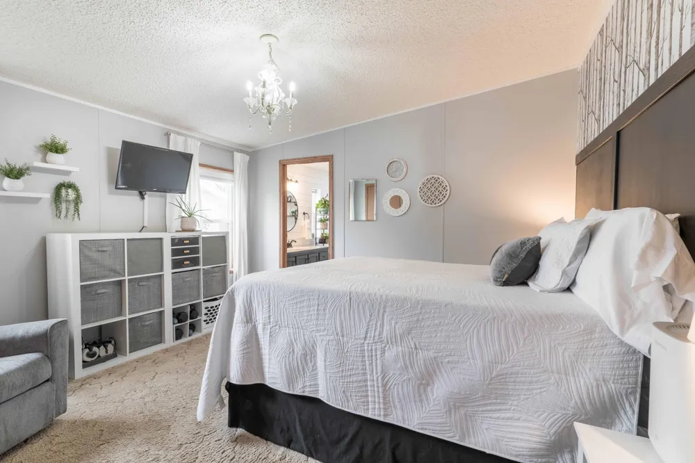 211 E Central Avenue Clitherall, MN 56524