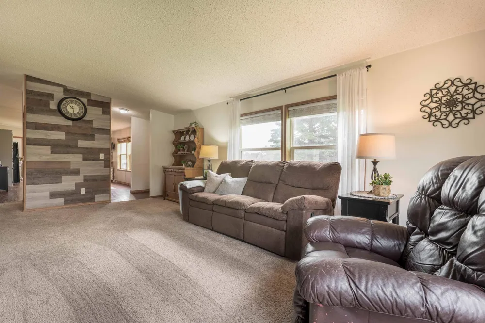 211 E Central Avenue Clitherall, MN 56524