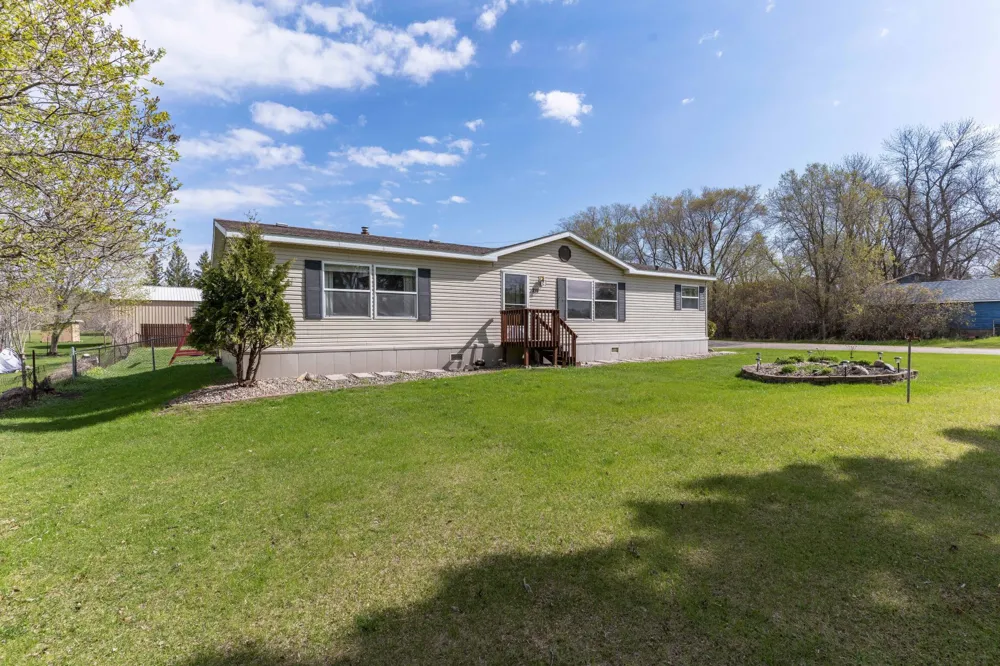211 E Central Avenue Clitherall, MN 56524