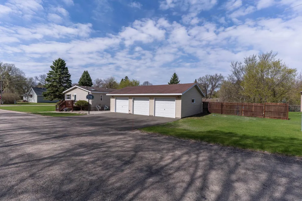 211 E Central Avenue Clitherall, MN 56524
