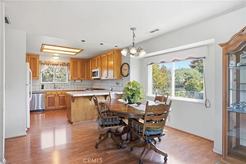 1850 Doris Ave Los Osos, CA 93402