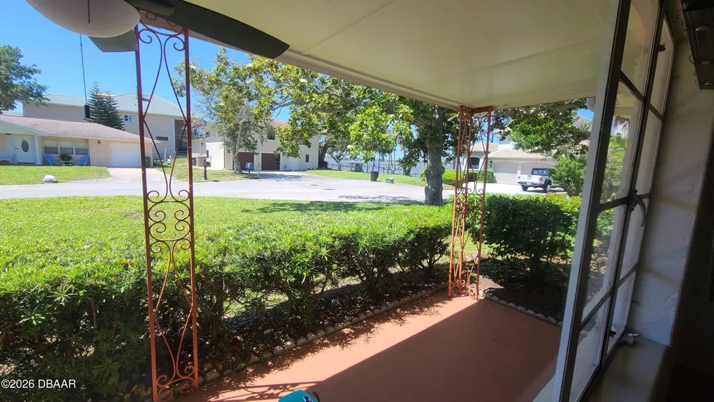 4 Pleasant View Circle Daytona Beach, FL 32118