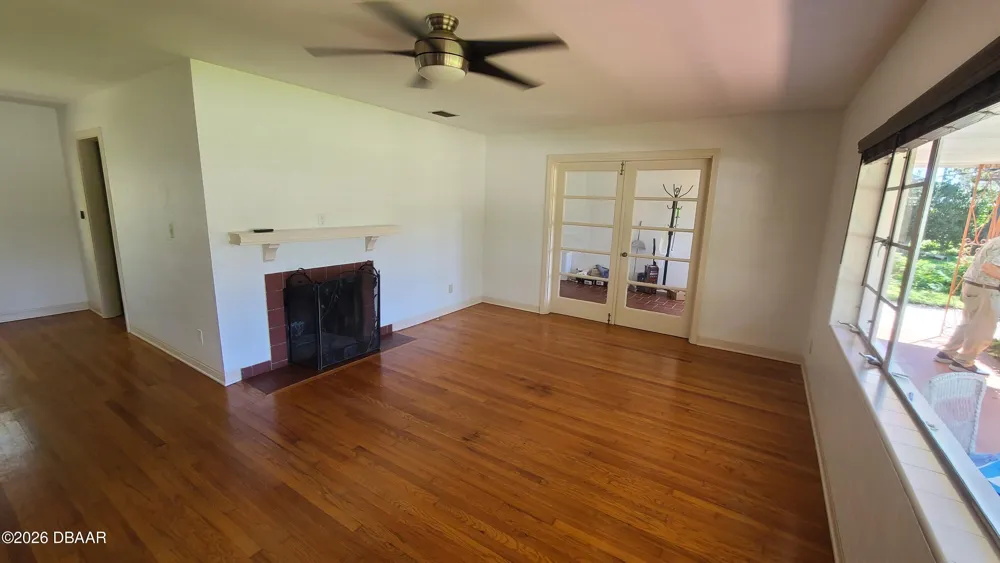 4 Pleasant View Circle Daytona Beach, FL 32118