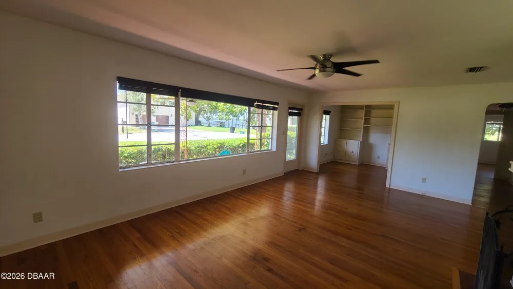4 Pleasant View Circle Daytona Beach, FL 32118