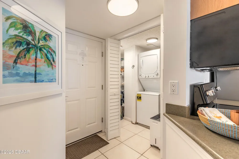 4453 S Atlantic Avenue #703 Ponce Inlet, FL 32127