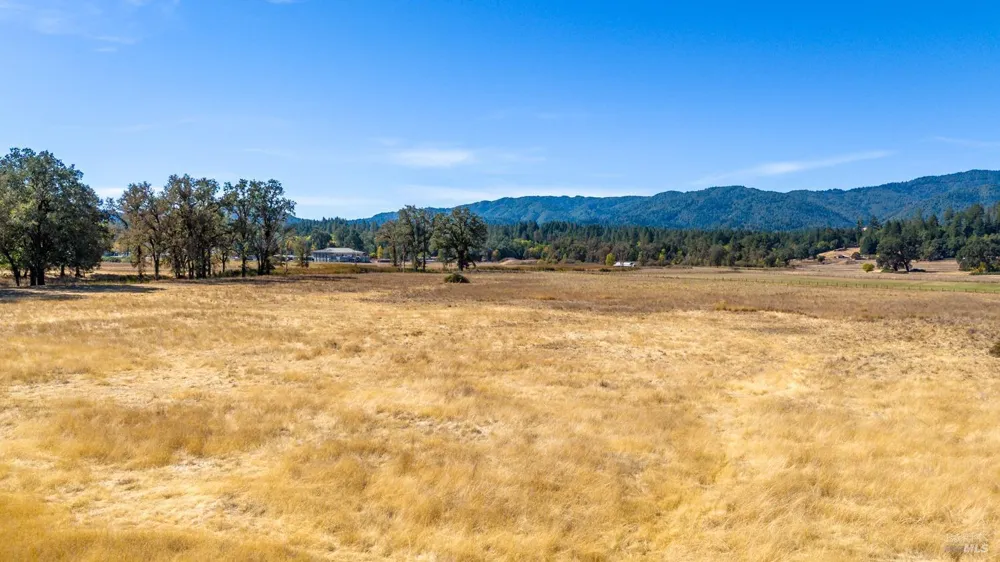 45100 Highway 101 Laytonville, CA 95454