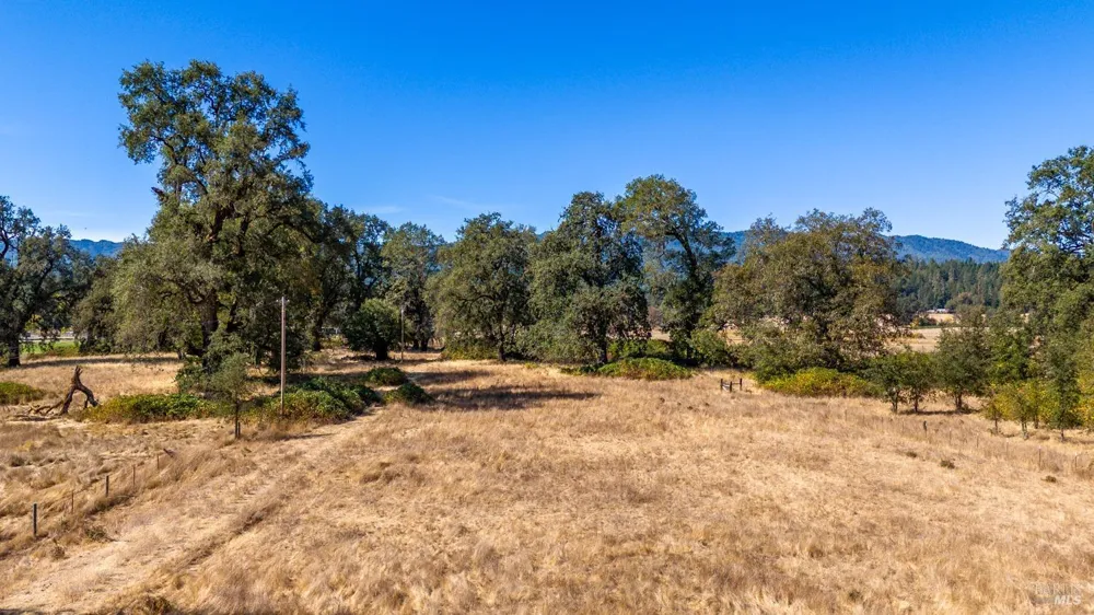 45100 Highway 101 Laytonville, CA 95454