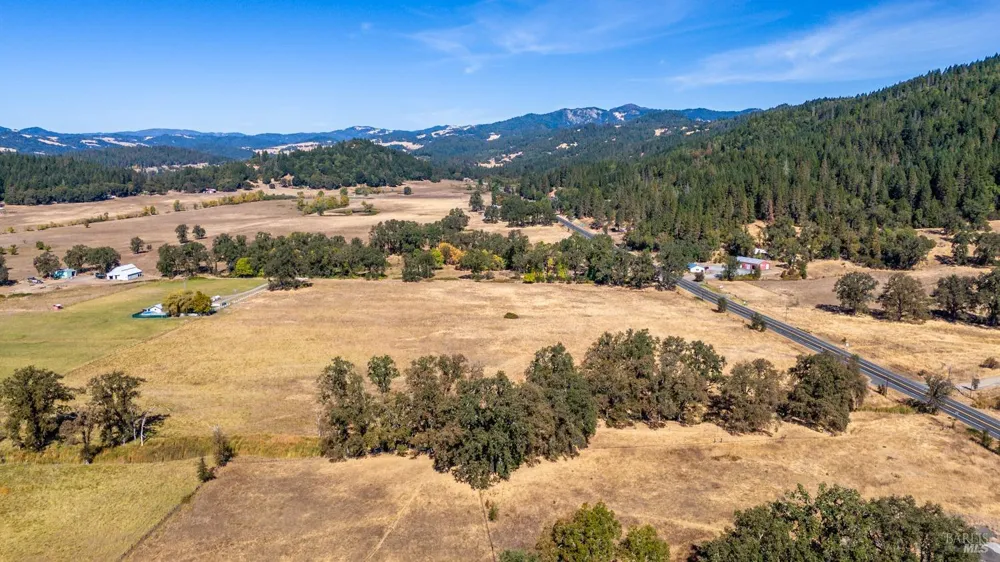 45100 Highway 101 Laytonville, CA 95454