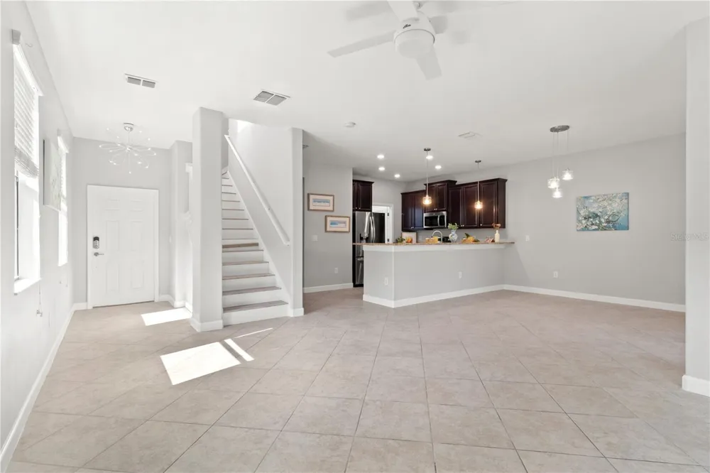 3281 GENTLE DELL Wesley Chapel, FL 33543