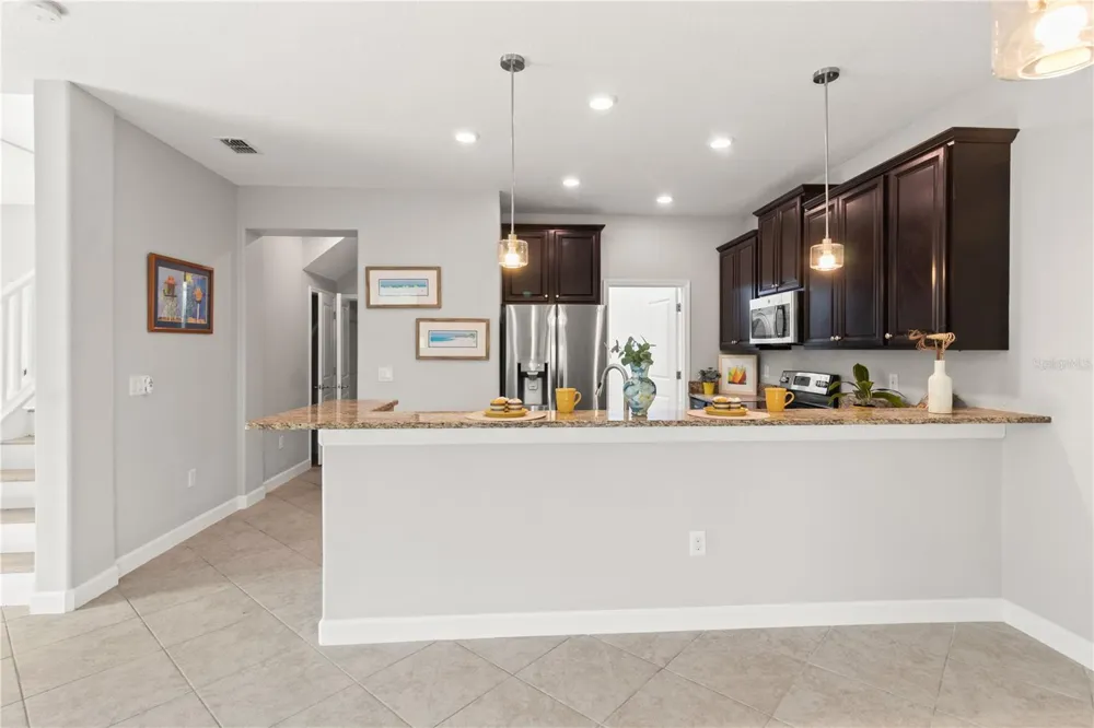3281 GENTLE DELL Wesley Chapel, FL 33543