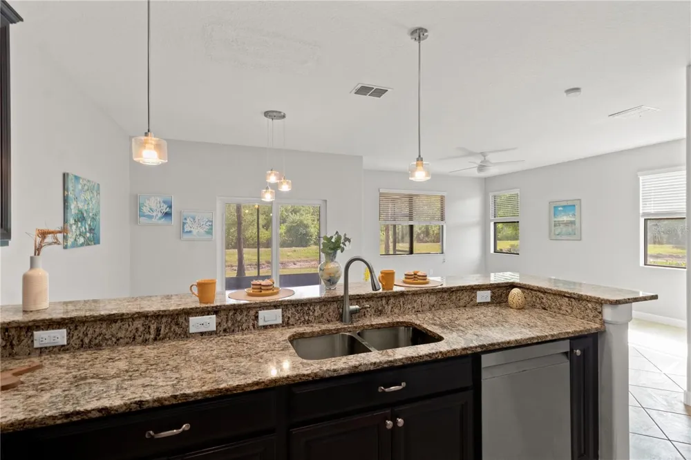 3281 GENTLE DELL Wesley Chapel, FL 33543