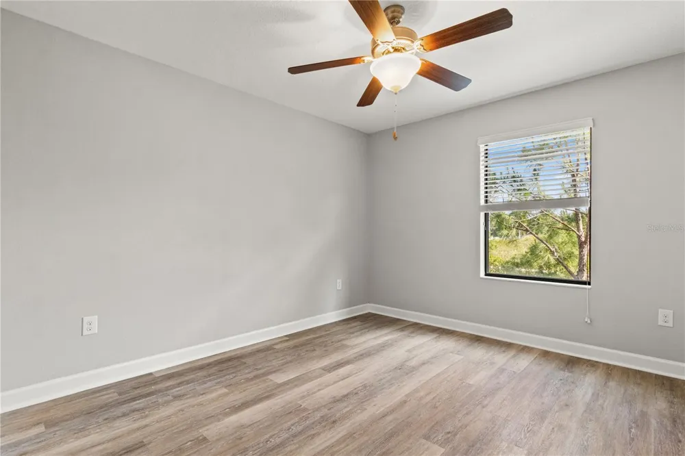 3281 GENTLE DELL Wesley Chapel, FL 33543