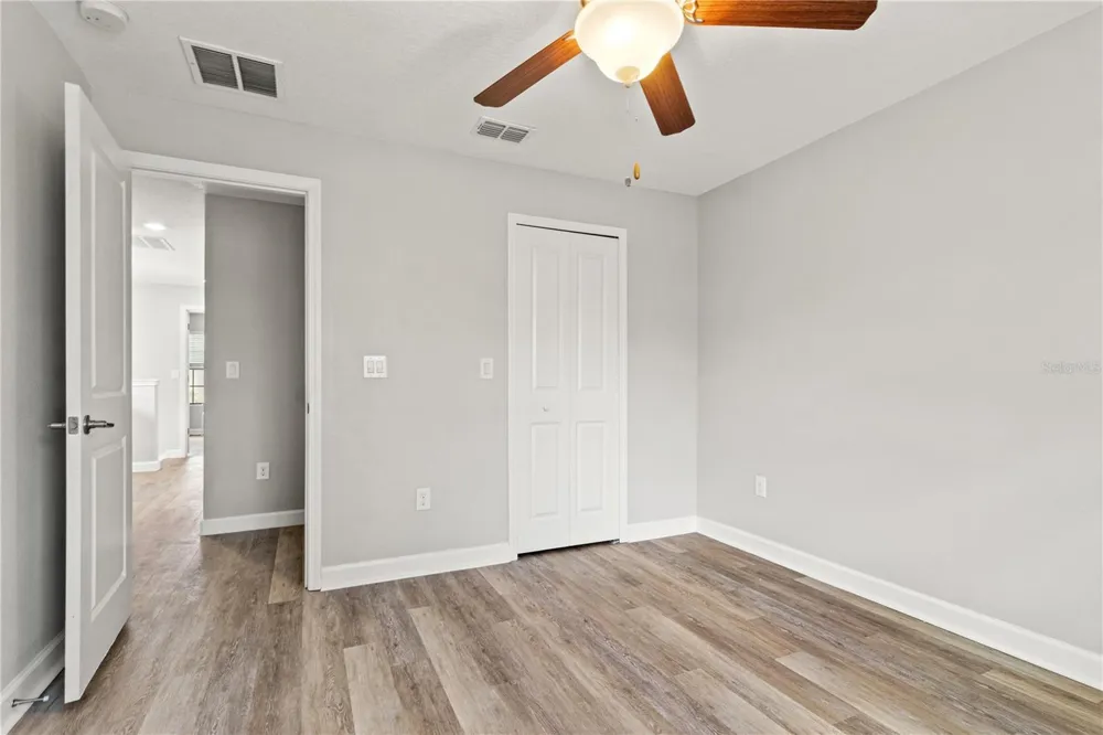 3281 GENTLE DELL Wesley Chapel, FL 33543