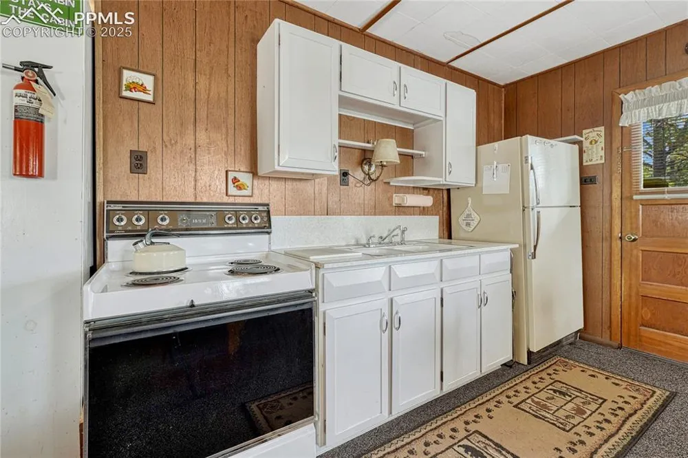 101 Dunlap Drive Florissant, CO 80816