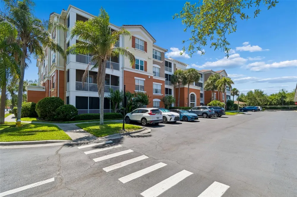 7903 SEMINOLE BOULEVARD #2401 Seminole, FL 33772