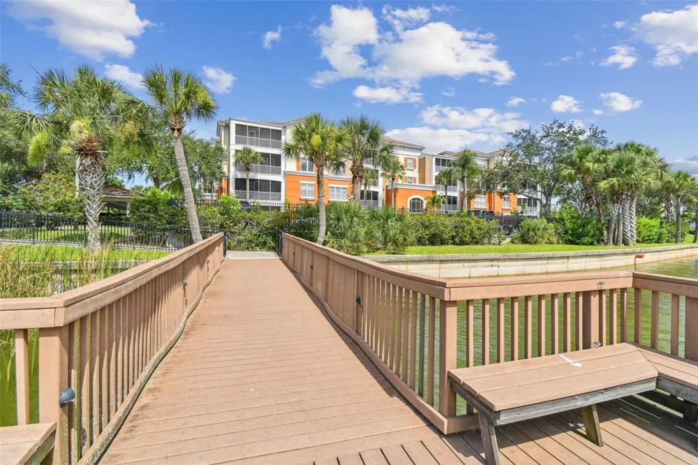 7903 SEMINOLE BOULEVARD #2401 Seminole, FL 33772
