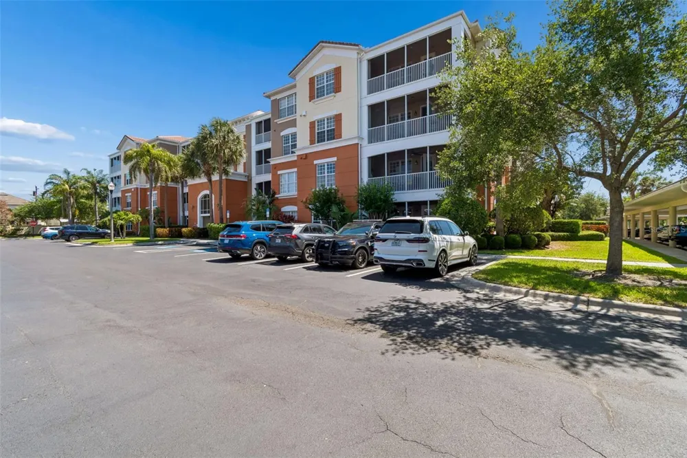 7903 SEMINOLE BOULEVARD #2401 Seminole, FL 33772